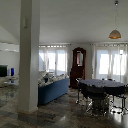 ベルガモ Casa Michelangeloヴィラ エクステリア 写真