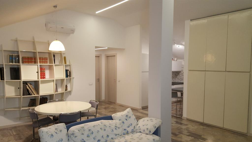 ベルガモ Casa Michelangeloヴィラ エクステリア 写真